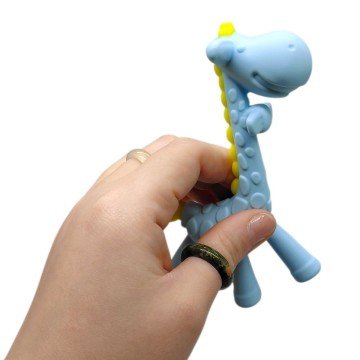 Фото1.Силіконовий прорізувач Жираф без футляру (ФІОЛЕТОВИЙ)