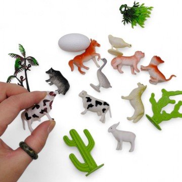 Фото1.НАБІР ТВАРИН У КОЛБІ (Свійські тварини)