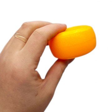 Фото1.Хокейна клюшка з м`ячиком в сітці (БІЛА)