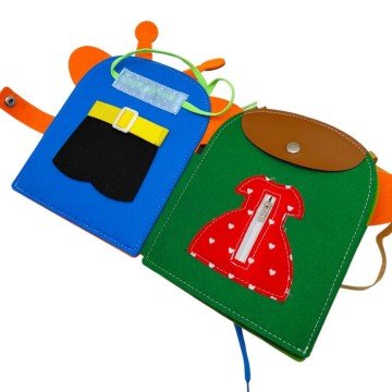 Фото1.Логічна папка (фетр, годинник, застібки, рахівничка, шнурівка, ремінець)