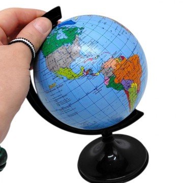 Фото1.Глобус політичний діаметр 110мм укр