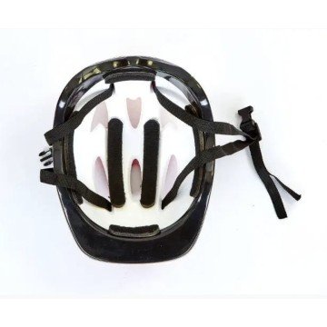 Фото1.Набiр захисту, в пакеті, розмір шолома – 24.5*20 см (червоний вид 2)