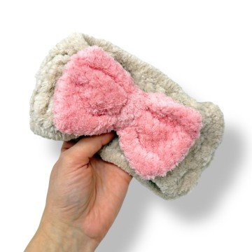 Фото1.Повʼязка на голову з бантиком (бежева)