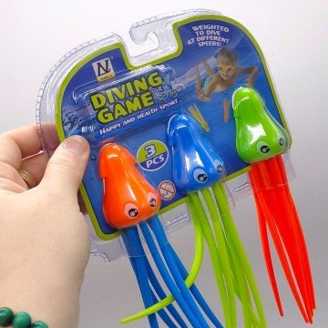 Фото1.Іграшка для гри у воді 