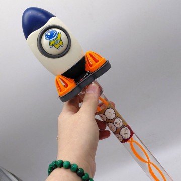 Фото3.Бульбашки пузир-меч Космічна ракета (БІРЮЗОВА)