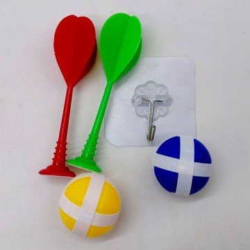 Фото1.Дартс герой LABUBU, 2 кульки, 2 дротики, мішень, гачок, в пакеті