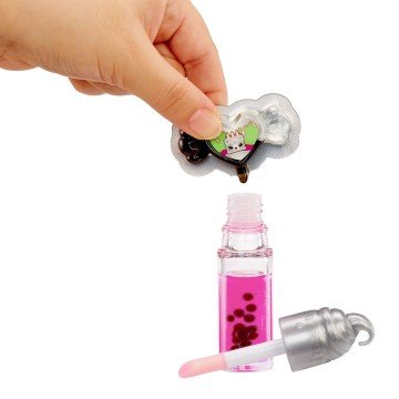 Фото1.Ігровий набір з лялькою та блиском для губ YUMMILAND (ЯМІЛЕНД) SS – МІСТІ КЕЙКС Yummiland (294863)