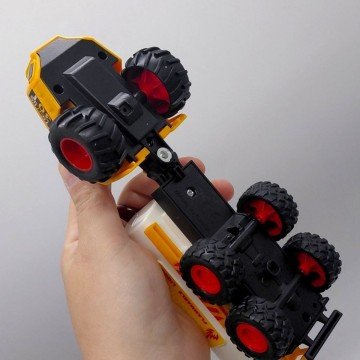 Фото1.Трактор металевий інерційний YG Toys (ЖОВТИЙ) YG Toys (299821)