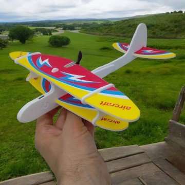 Фото2.Літак з електромотором