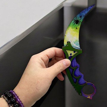 Фото2.Сувенірний ніж дерев'яний «КЕРАМБІТ WIDOW»