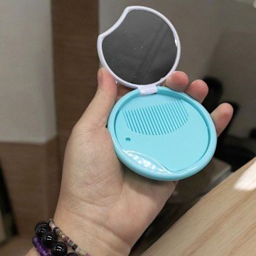 Фото2.Набір дитячий - люстерко і гребінець 