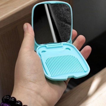 Фото2.Набір дитячий (люстерко+гребінець)