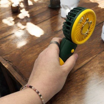 Фото2.Вентилятор (вбудований акумулятор, USB) жовтий MIC (264040)
