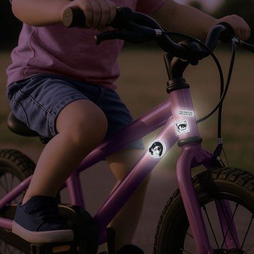 Фото2.Набір стікерів світловідбиваючих для твердих поверхонь, Kite