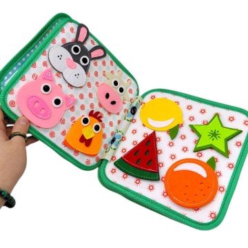 Фото2.Мʼяка книжка-бізіборд 