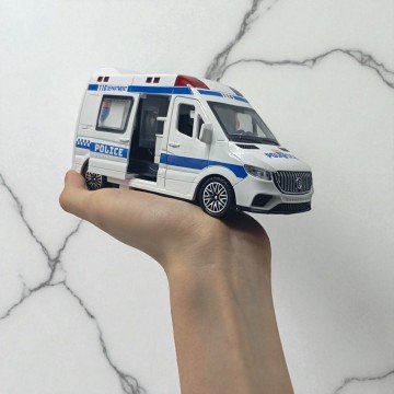 Фото3.Автобус ПОЛІЦІЯ