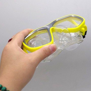 Фото3.Набір для плавання маска + трубка, в кульку (ЖОВТИЙ) YG Toys (299839)