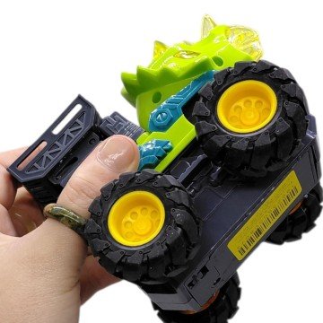 Фото4.Машинка-монстр 