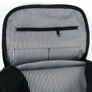 Фото770.Ігровий набір з лялькою L.O.L. Surprise! – Лана Мерін