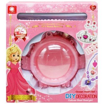 Фото1.Сумочка з набором прикрас 